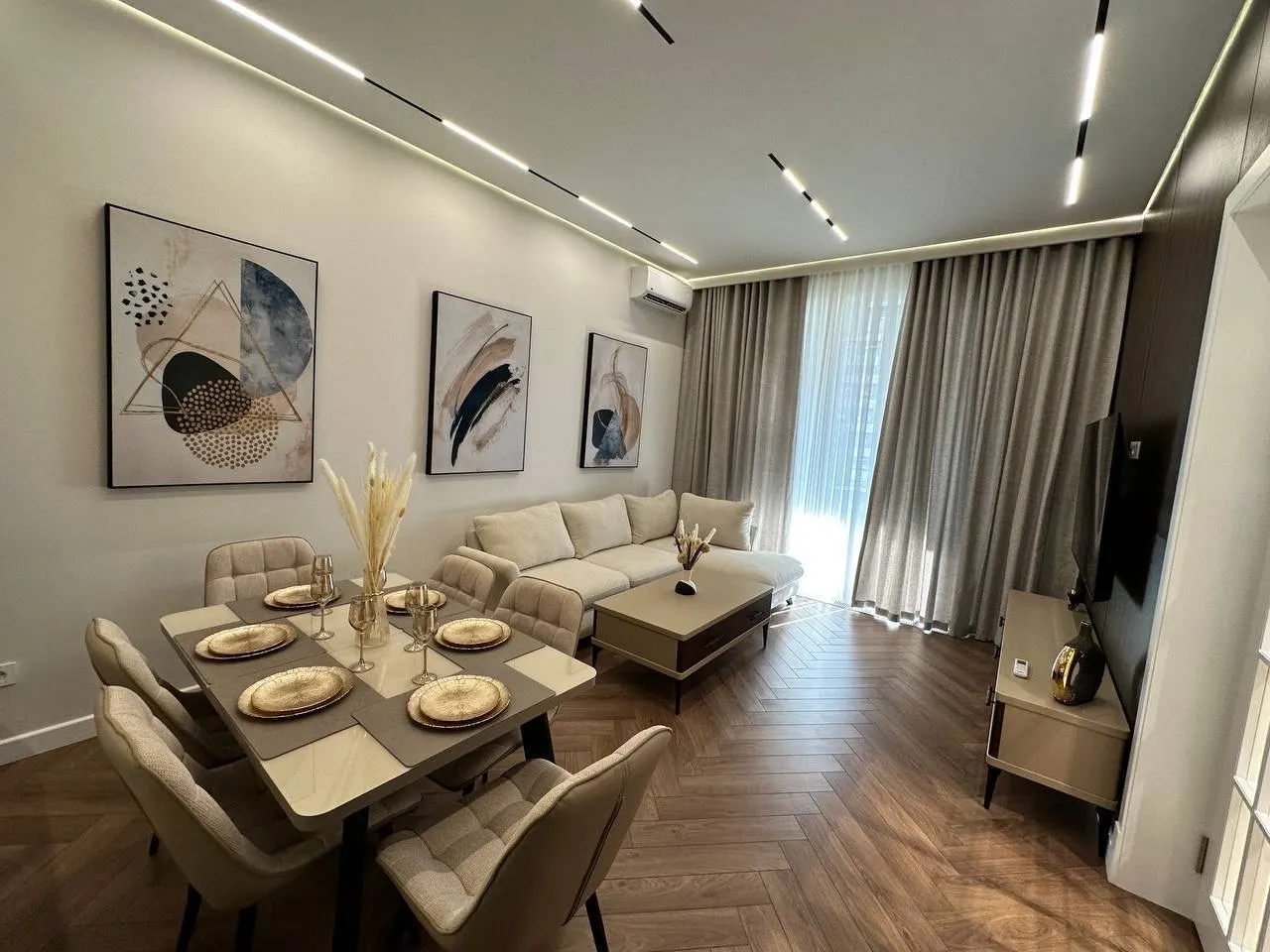 Sotiladi 3 xonali kvartira, 73 m², 10/14 qavat — Mirobod tumani