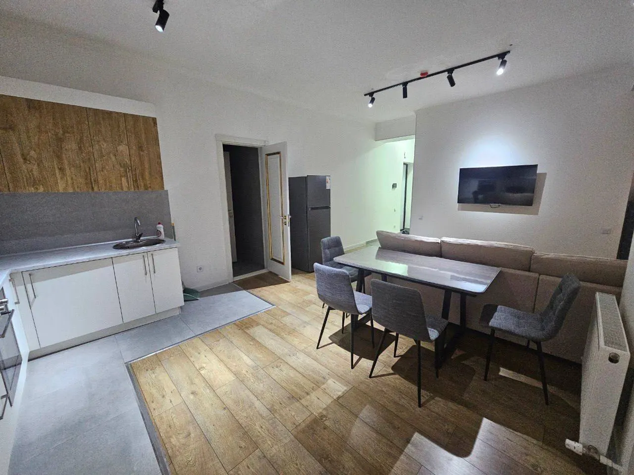 Ijaraga beriladi 2 xonali kvartira, 56 m², 3/8 qavat — Mirobod tumani