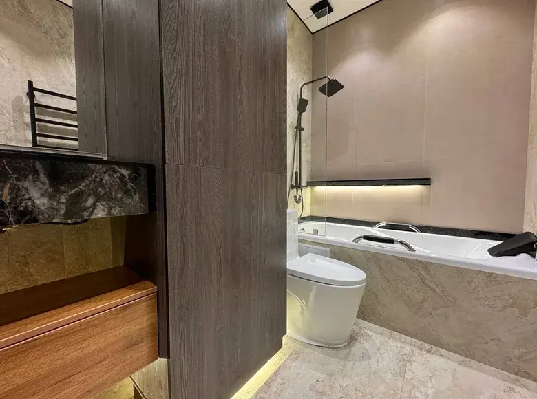 Сотилади 4 хонали квартира, 102 м², 2/8 қават — Яшнобод тумани