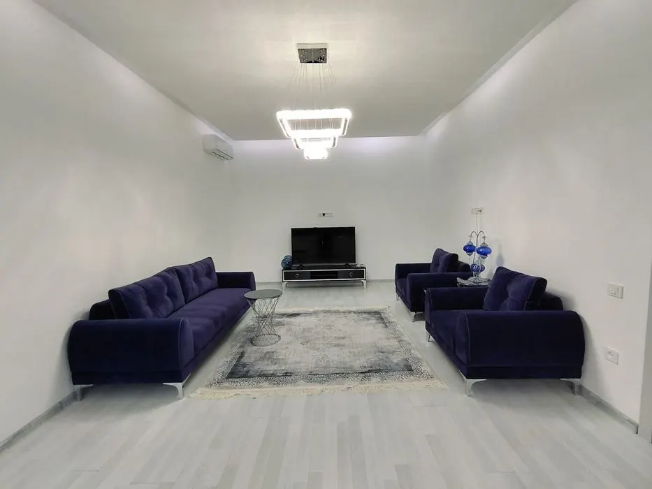 Сдаётся 6-комнатный дом, 200 м² — Сергелийский район