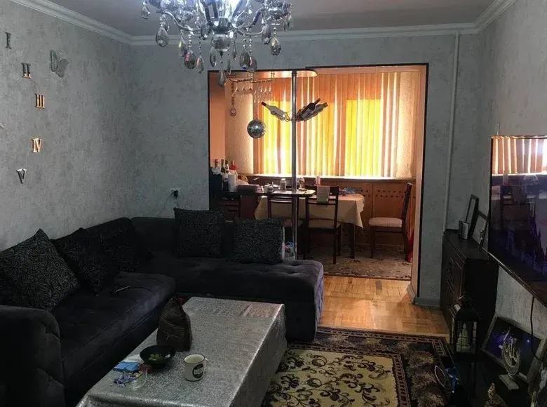 Продаётся 3-комнатная квартира, 70 м², 3/5 этаж — Мирзо-Улугбекский район