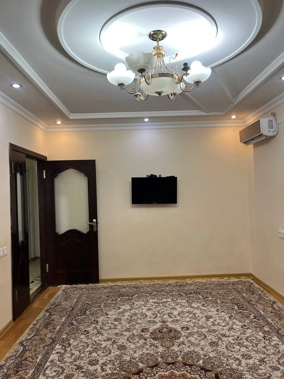 Sotiladi 2 xonali kvartira, 60 m², 4/4 qavat — Shayxontohur tumani