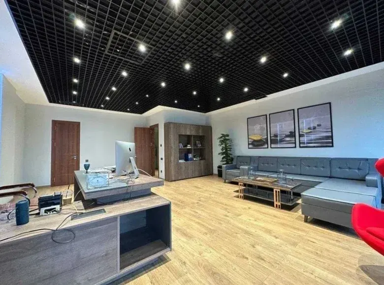 Сдаётся коммерческое помещение, 220 м², 3/5 этаж — Мирабадский район