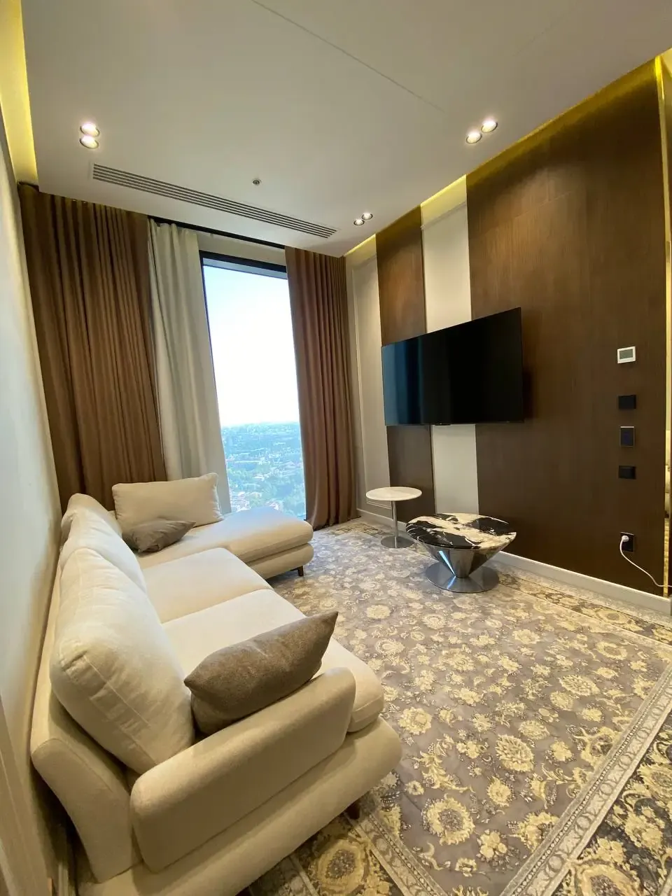 Ижарага берилади 2 хонали квартира, 57 м², 29/51 қават — Шайхонтоҳур тумани
