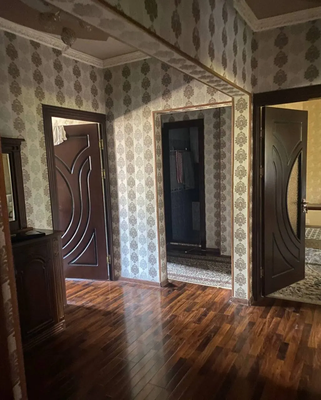 Сдаётся 4-комнатная квартира, 100 м², 2/9 этаж — Юнусабадский район