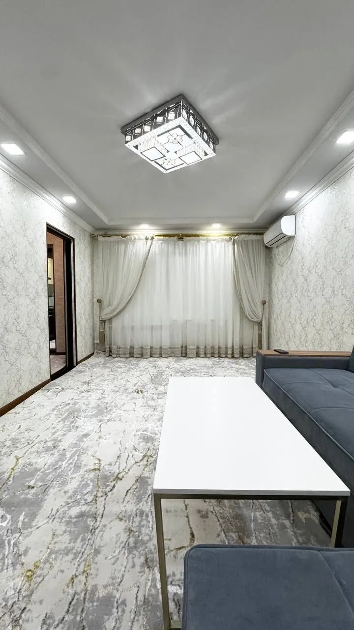 Sotiladi 3 xonali kvartira, 70 m², 1/4 qavat — Chilonzor tumani