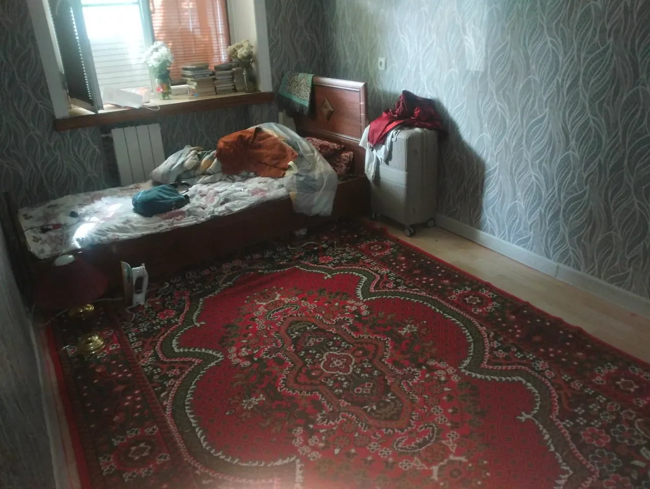 Сдаётся 4-комнатная квартира, 75 м², 1/4 этаж — Чиланзарский район