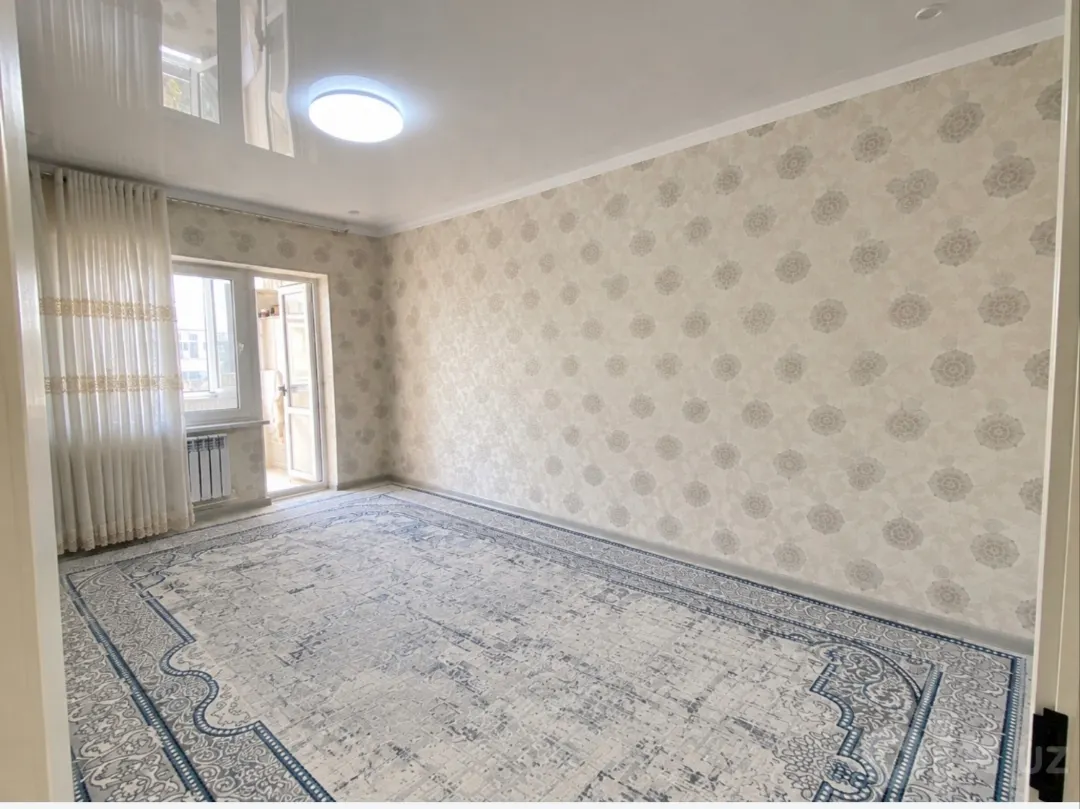 Sotiladi 2 xonali kvartira, 40 m², 5/5 qavat — Yakkasaroy tumani
