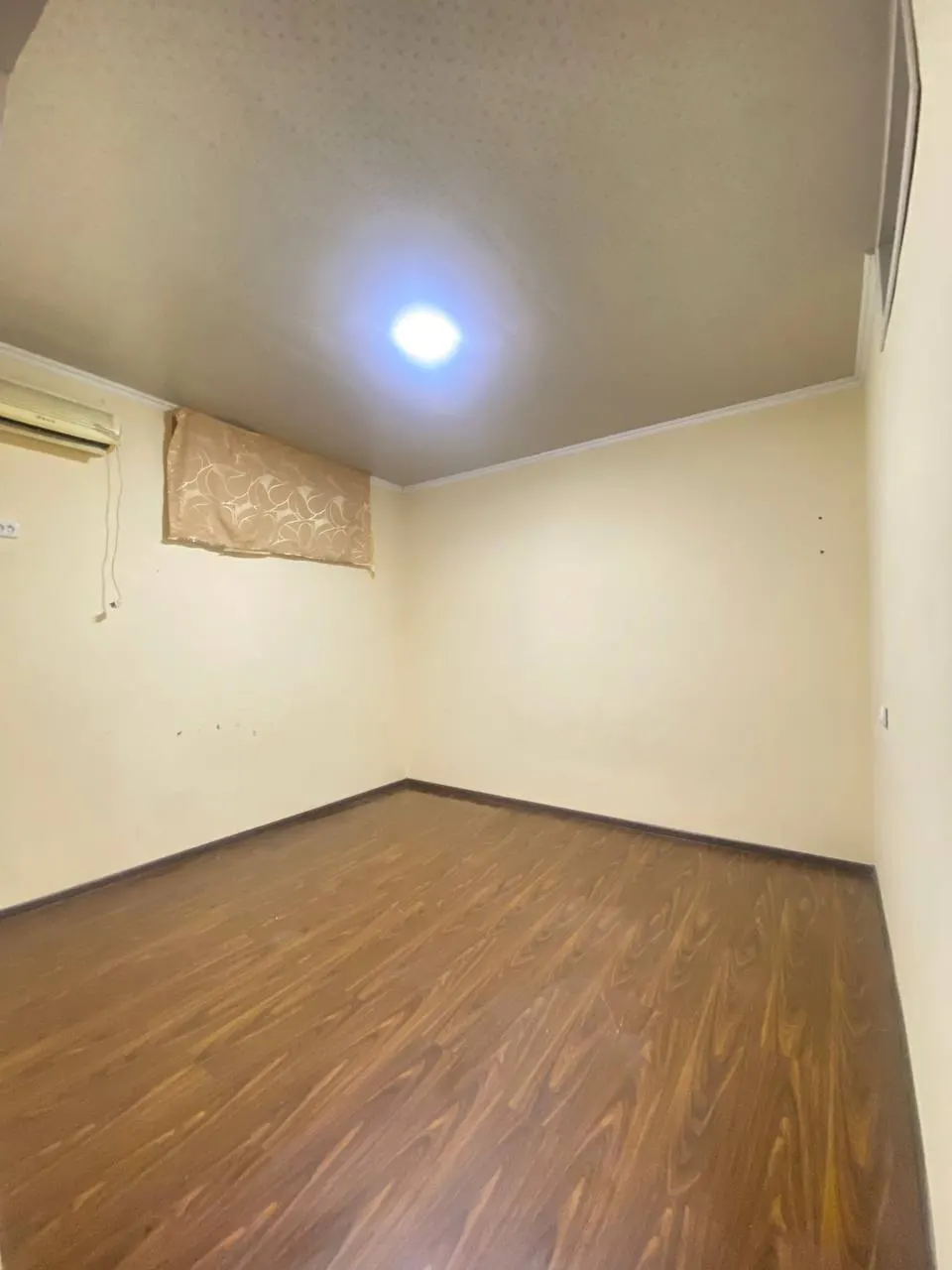 Sotiladi 2 xonali kvartira, 50 m², 1/8 qavat — Samarqand shahri