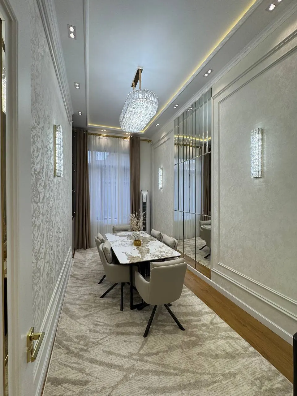 Sotiladi 4 xonali kvartira, 100 m², 1/16 qavat — Yakkasaroy tumani