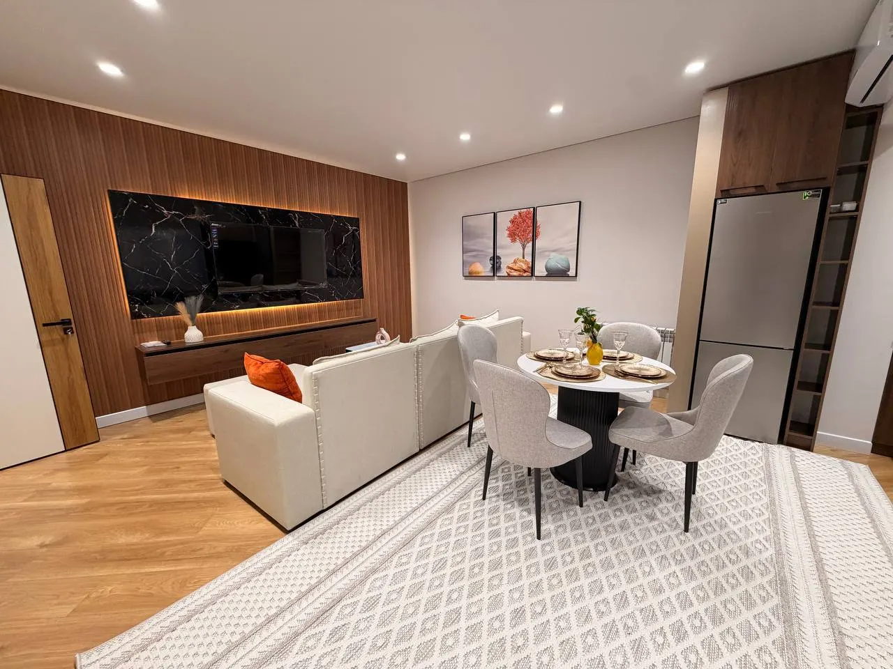 Sotiladi 3 xonali kvartira, 58 m², 2/9 qavat — Shayxontohur tumani