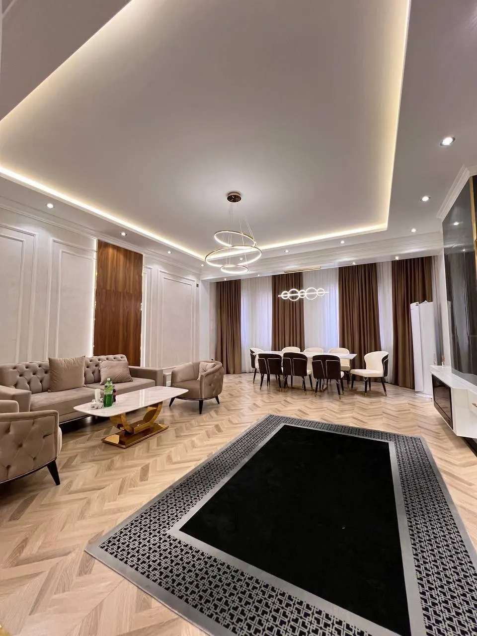 Сдаётся 3-комнатная квартира, 115 м², 5/8 этаж — Мирабадский район