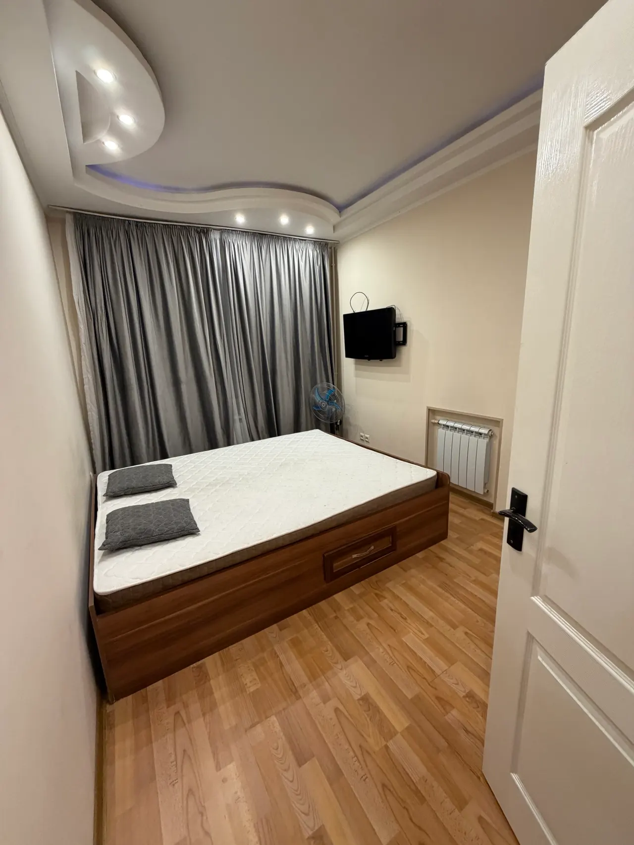 Сдаётся 4-комнатная квартира, 100 м², 2/9 этаж — Яшнабадский район