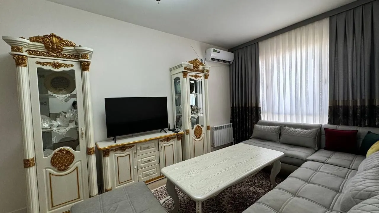 Ижарага берилади 2 хонали квартира, 57 м², 2/4 қават — Мирзо Улуғбек тумани