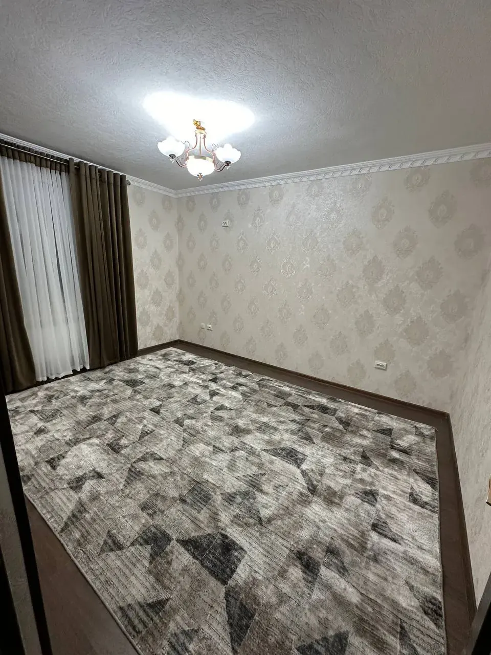 Sotiladi 2 xonali kvartira, 68 m², 5/9 qavat — Olmazor tumani