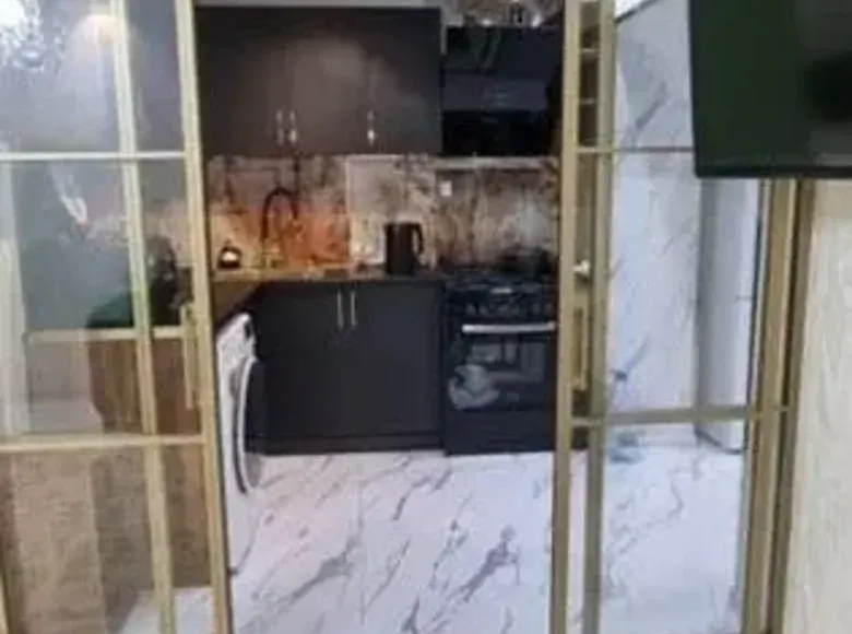 Сотилади 3 хонали квартира, 58 м², 4/4 қават — Тошкент шаҳри