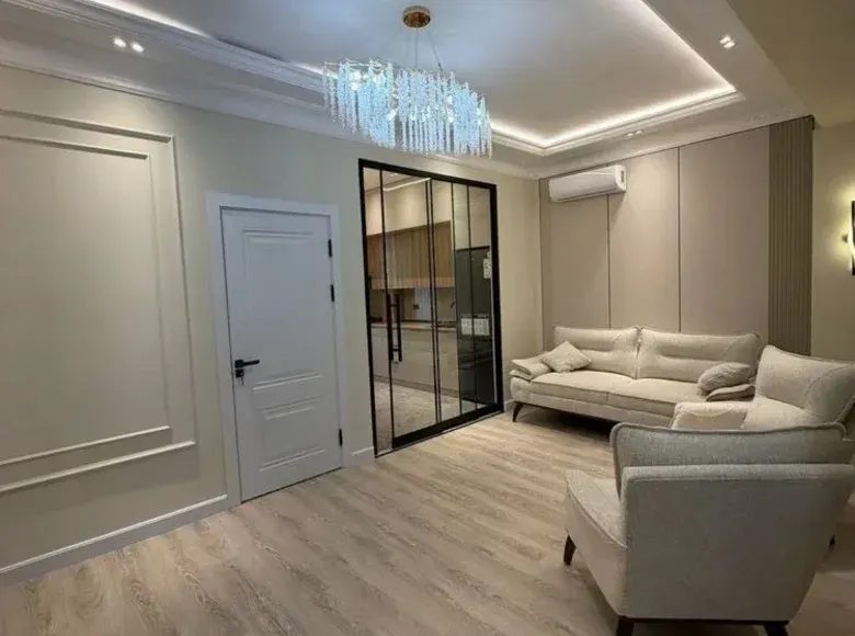 Продаётся 2-комнатная квартира, 52 м², 9/13 этаж — Чиланзарский район