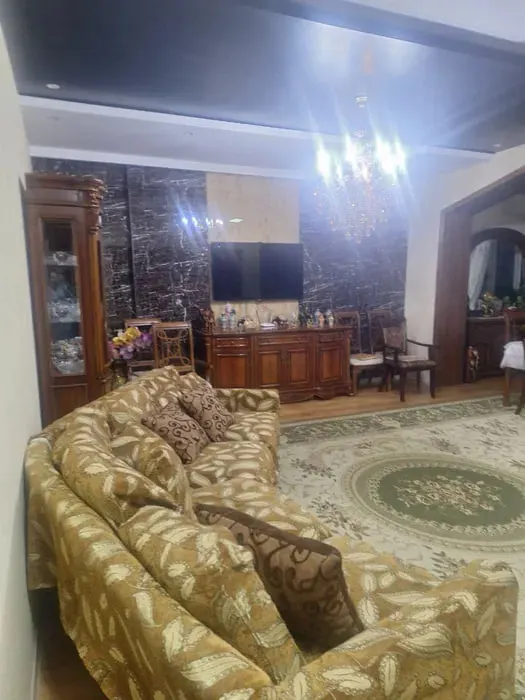 Ижарага берилади 4 хонали квартира, 110 м², 4/4 қават — Яшнобод тумани