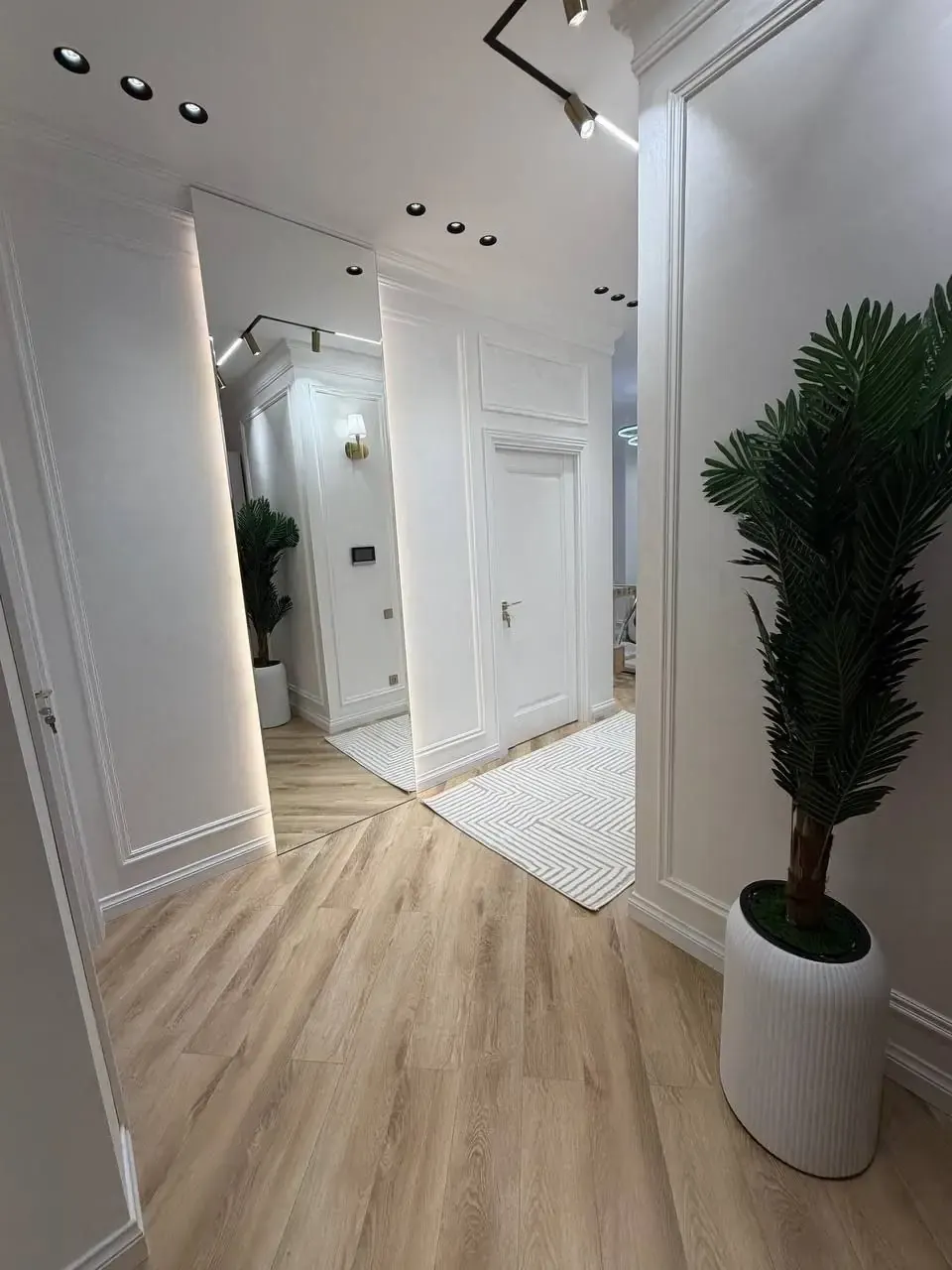 Сотилади 3 хонали квартира, 80 м², 6/9 қават — Мирзо Улуғбек тумани