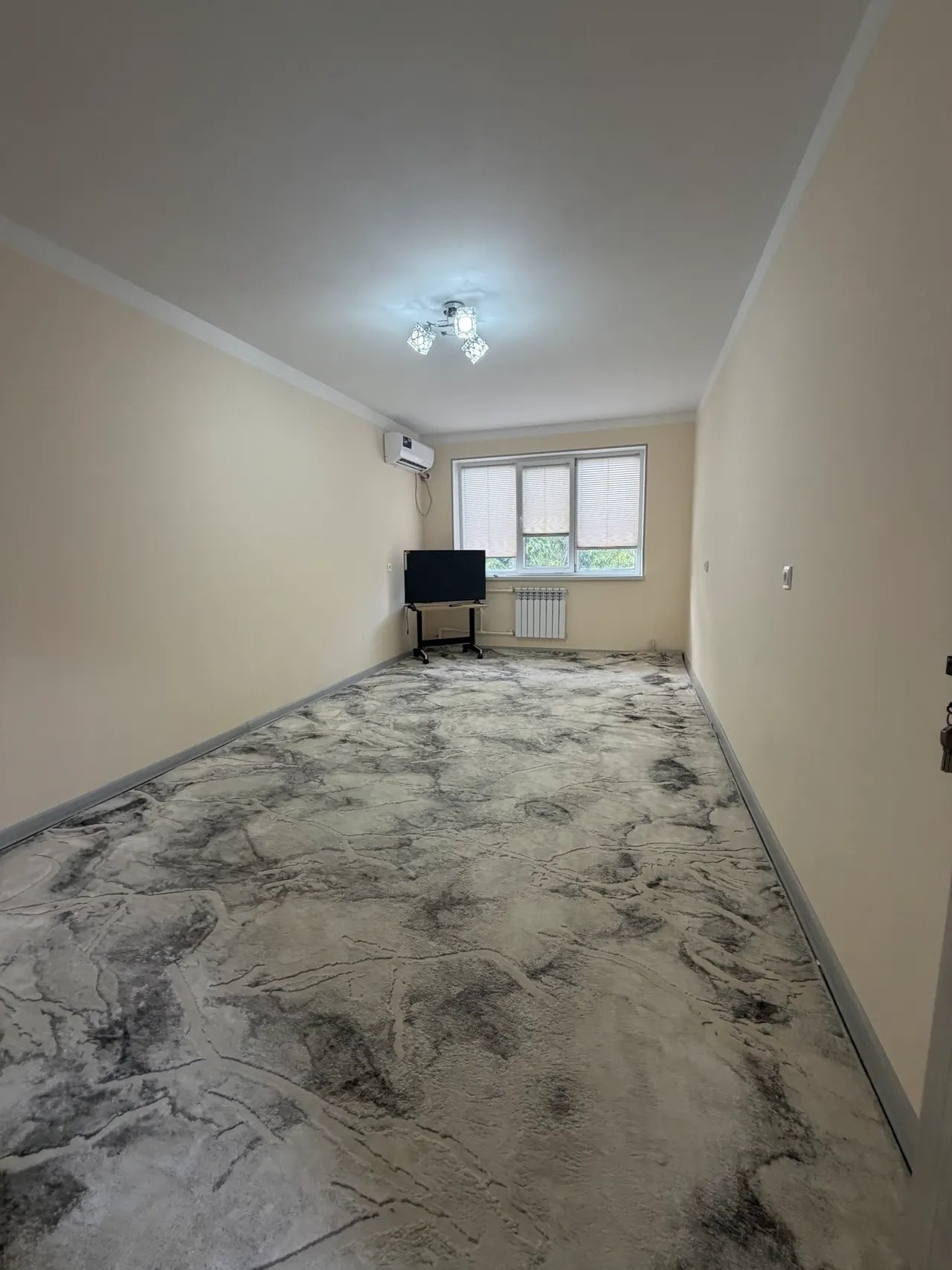 Sotiladi 3 xonali kvartira, 65 m², 4/4 qavat — Samarqand shahri