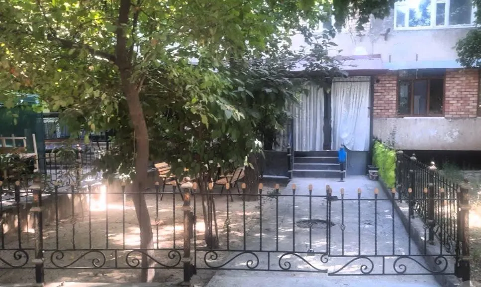 Ижарага берилади 2 хонали квартира, 50 м², 1/4 қават — Олмазор тумани