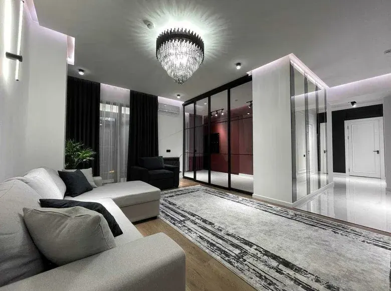 Сотилади 3 хонали квартира, 100 м², 15/25 қават — Мирзо Улуғбек тумани