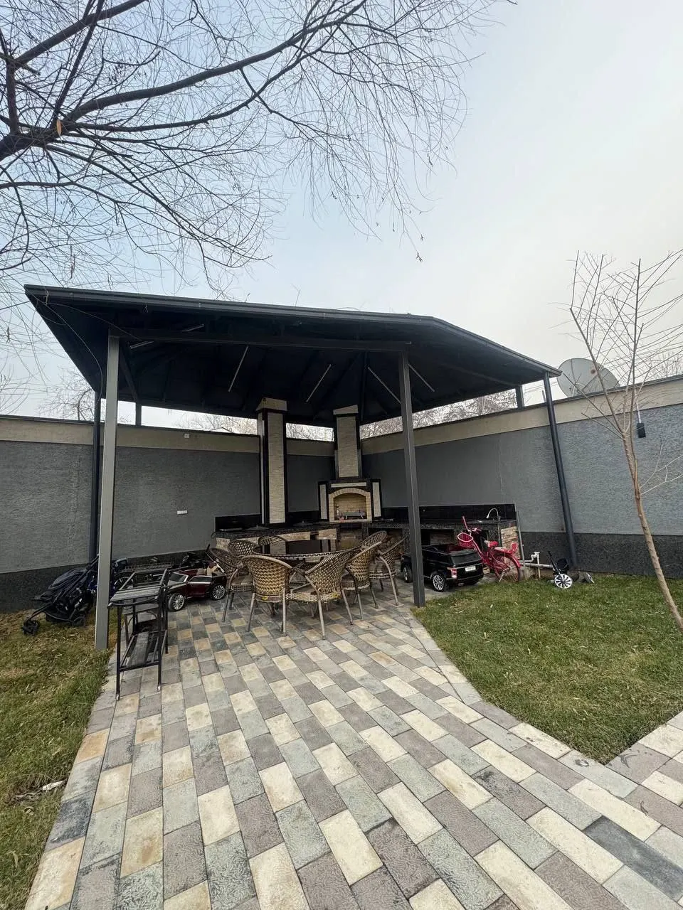 Сотилади 4 хонали квартира, 175 м², 2/5 қават — Юнусобод тумани