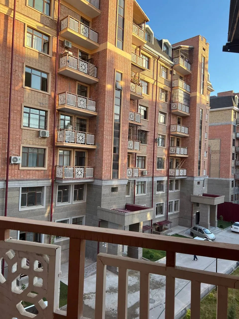 Сдаётся 3-комнатная квартира, 150 м², 1/8 этаж — Яшнабадский район