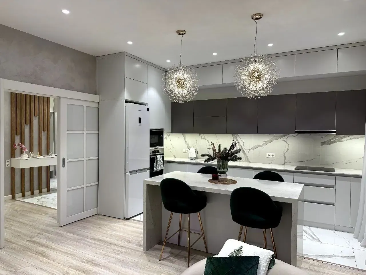 Ижарага берилади 2 хонали квартира, 76 м², 7/7 қават — Олмазор тумани