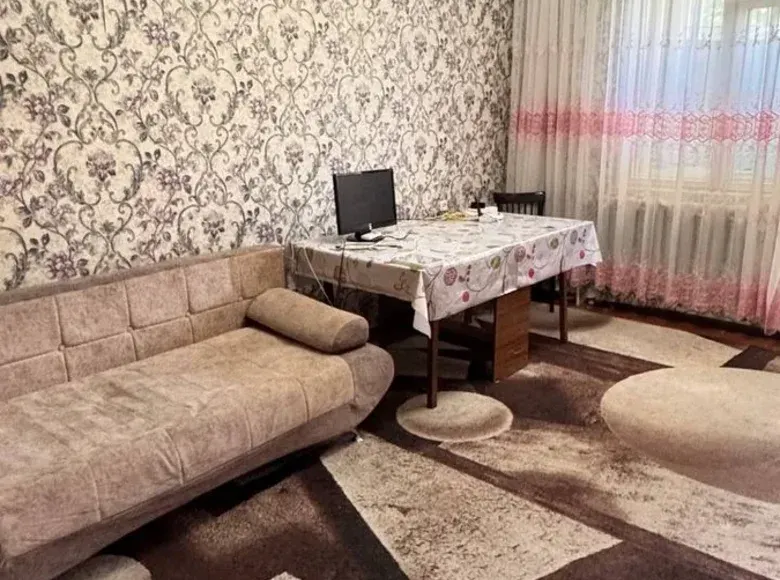 Продаётся 2-комнатная квартира, 50 м², 3/4 этаж — Мирзо-Улугбекский район