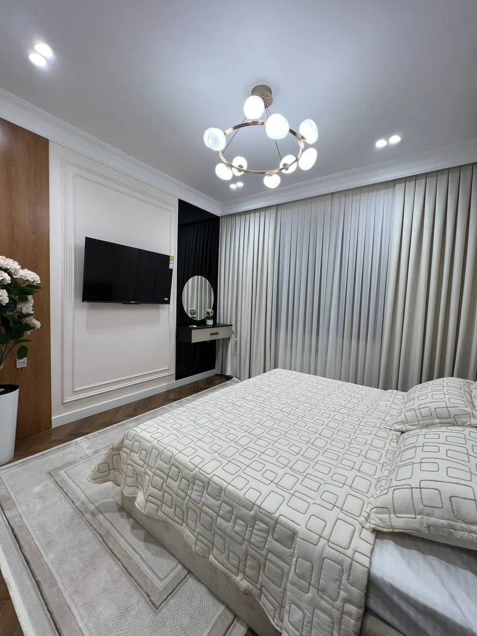Сотилади 4 хонали квартира, 111 м², 3/7 қават — Яшнобод тумани