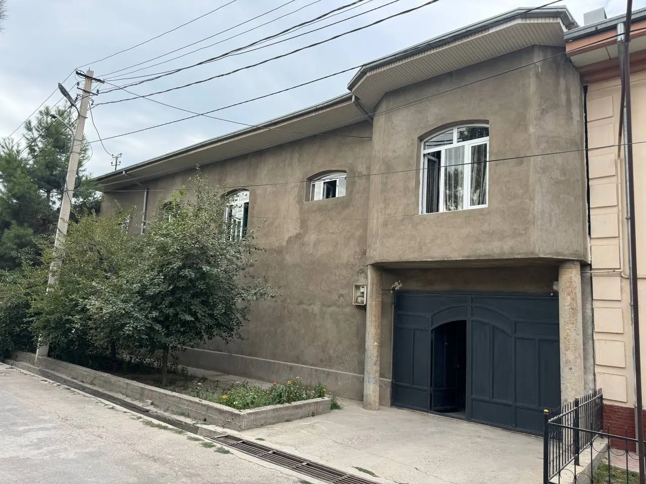 Продаётся 8-комнатный дом, 6 сот., 2 этажа — Сергелийский район
