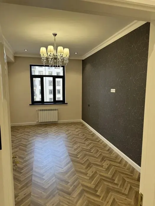 Сотилади 2 хонали квартира, 72 м², 4/10 қават — Мирзо Улуғбек тумани