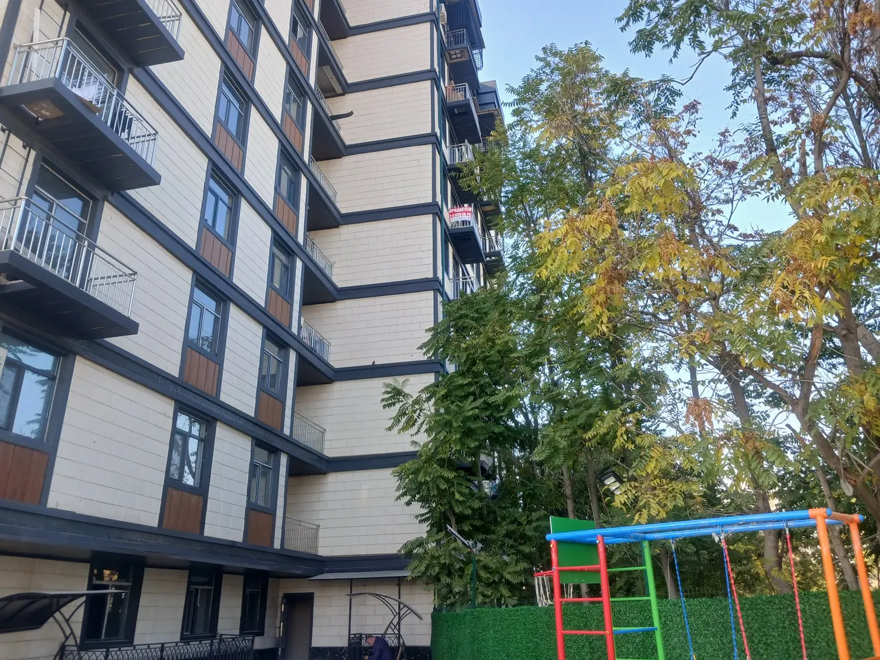 Sotiladi 2 xonali kvartira, 75 m², 6/9 qavat — Mirobod tumani