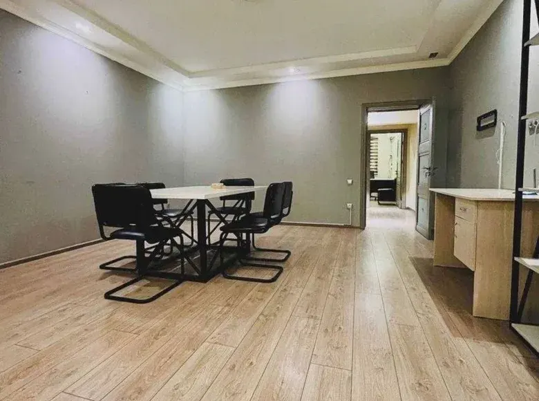 Ijaraga beriladi tijorat binosi, 87 m² — Mirobod tumani