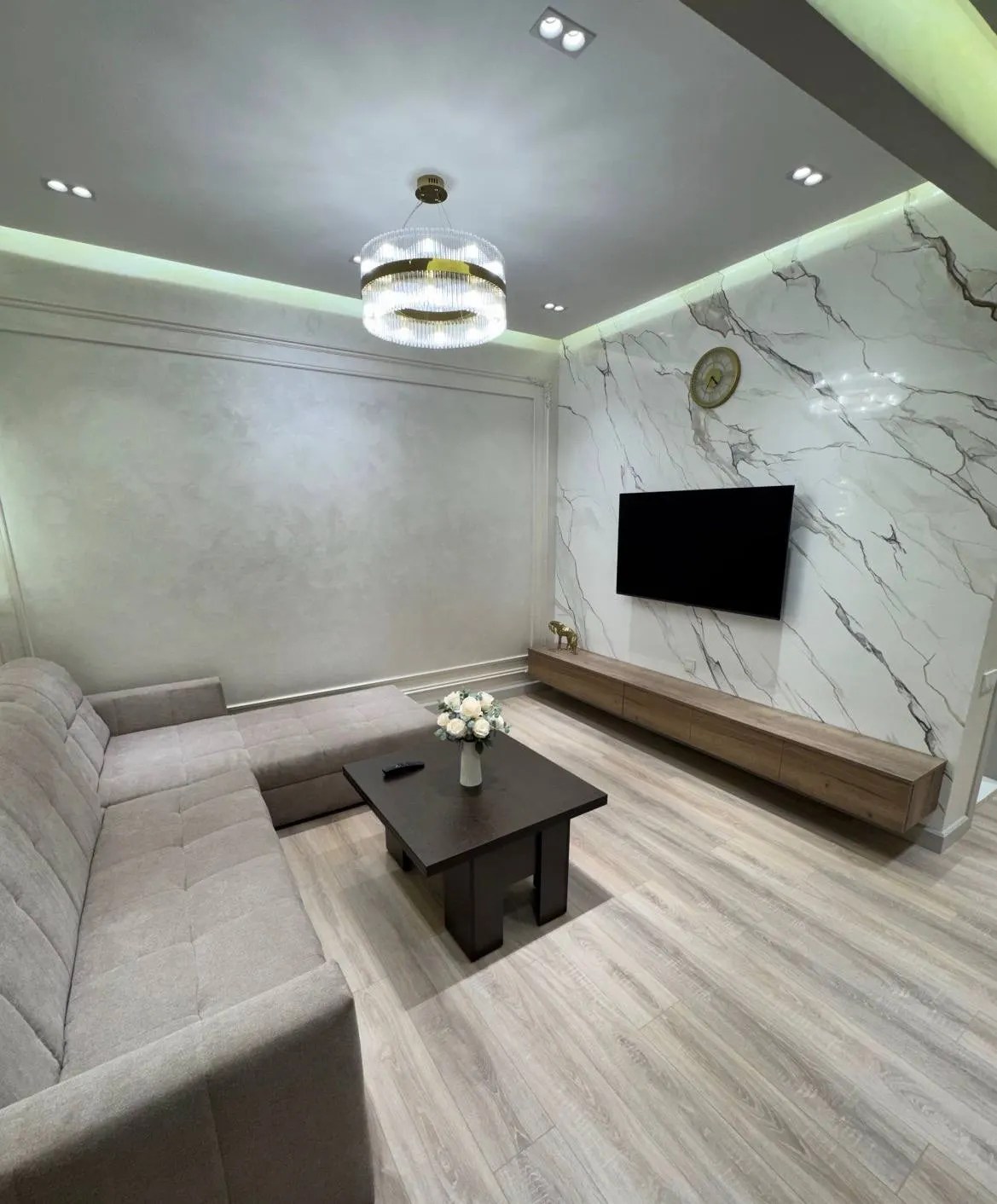 Сдаётся 2-комнатная квартира, 62 м², 12/14 этаж — Яккасарайский район