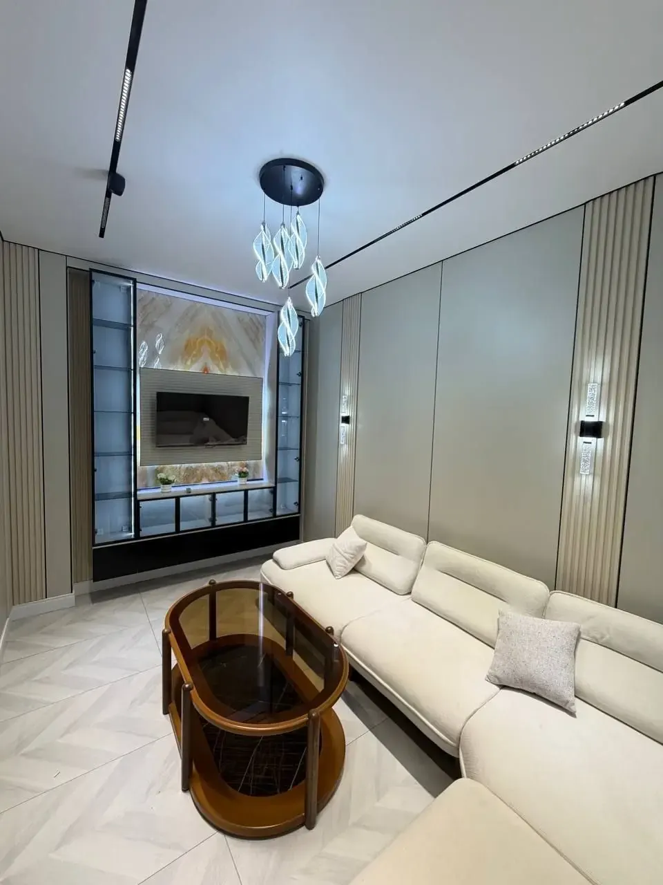 Сотилади 2 хонали квартира, 90 м², 4/14 қават — Миробод тумани