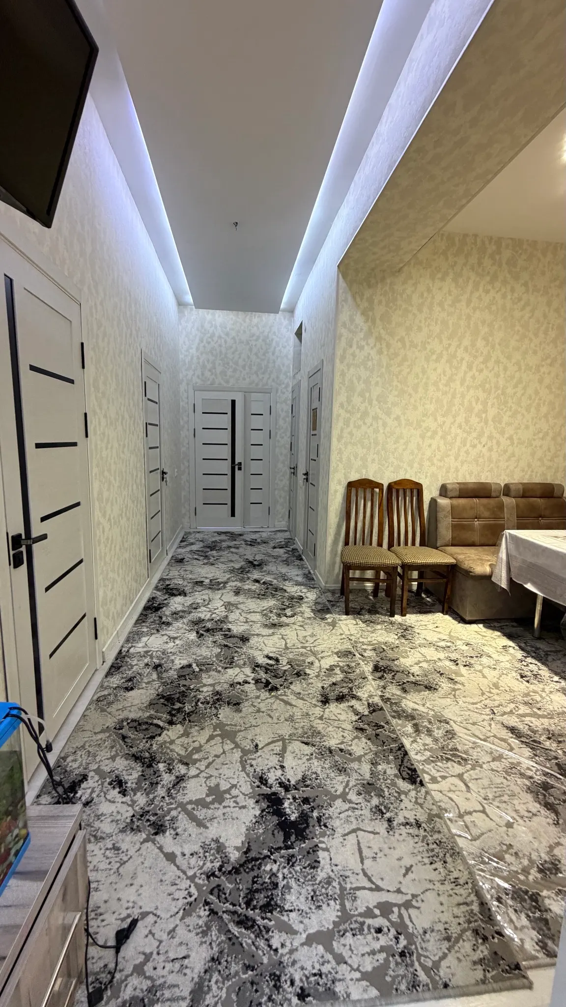 Sotiladi 3 xonali kvartira, 85,4 m², 3/6 qavat — Toshkent tumani