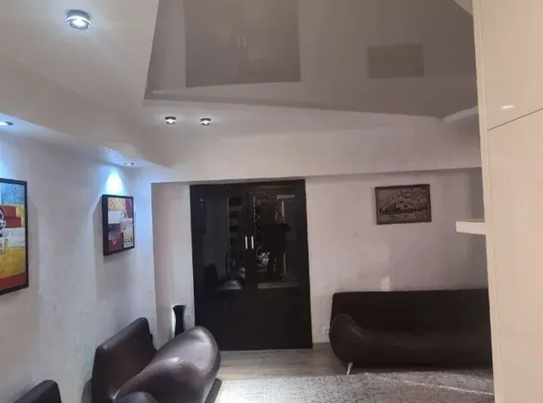 Сотилади 2 хонали квартира, 55 м², 2/4 қават — Юнусобод тумани
