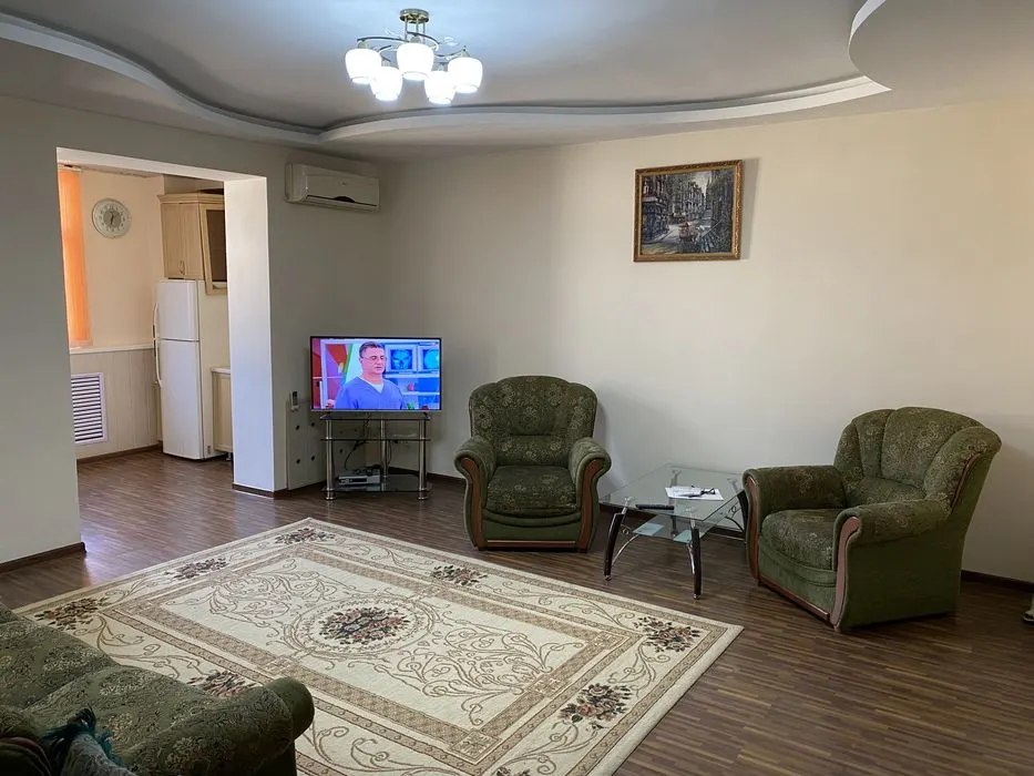 Ижарага берилади 2 хонали квартира, 55 м², 4/4 қават — Миробод тумани