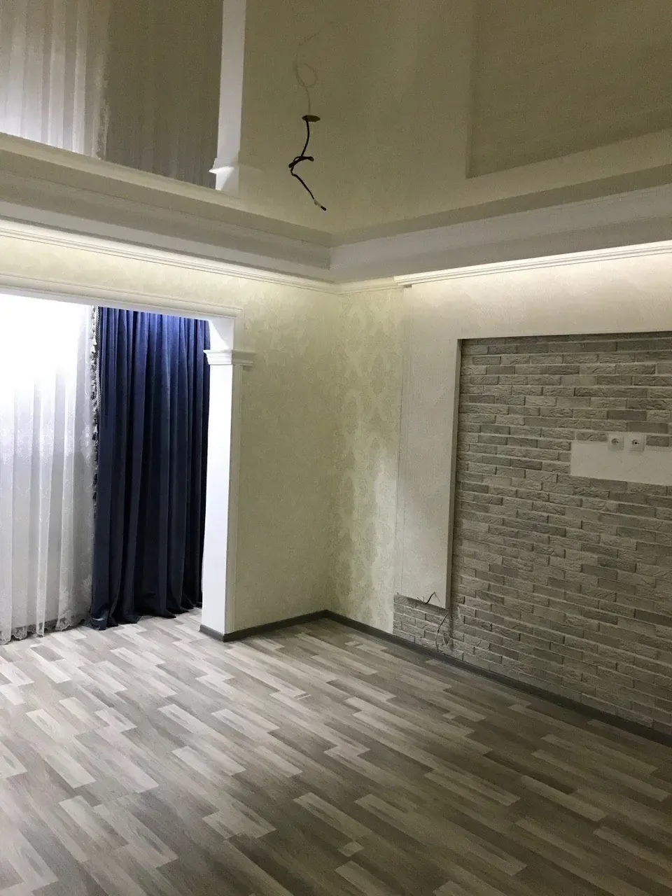 Sotiladi 4 xonali kvartira, 100 m², 3/9 qavat — Shayxontohur tumani