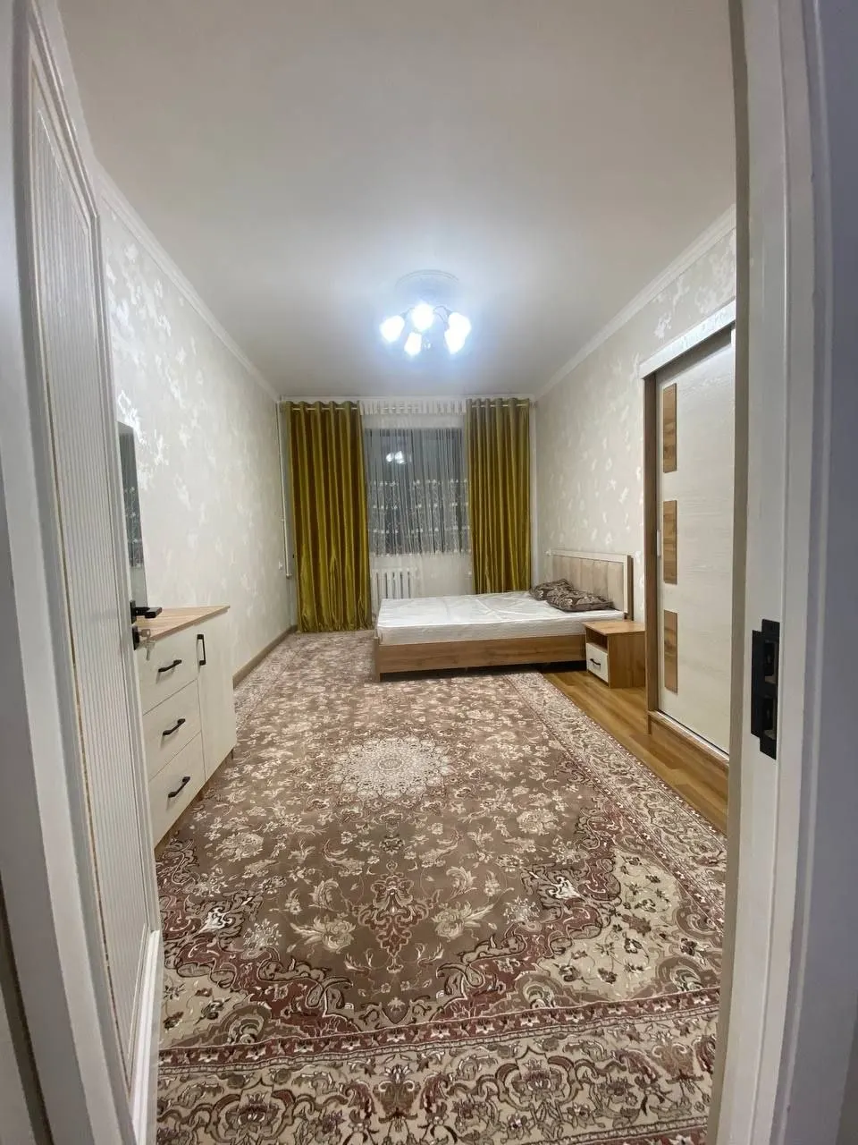 Kunlik ijaraga 2 xonali kvartira, 49 m², 1/4 qavat — Chilonzor tumani