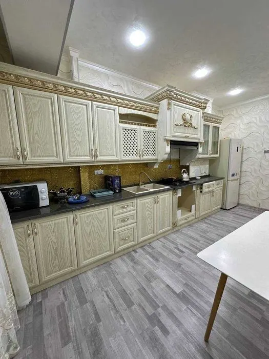 Сдаётся 3-комнатная квартира, 75 м², 3/9 этаж — Шайхантахурский район