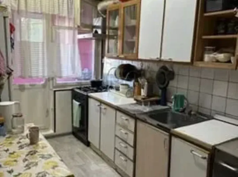 Sotiladi 2 xonali kvartira, 71 m², 3/9 qavat — Mirobod tumani