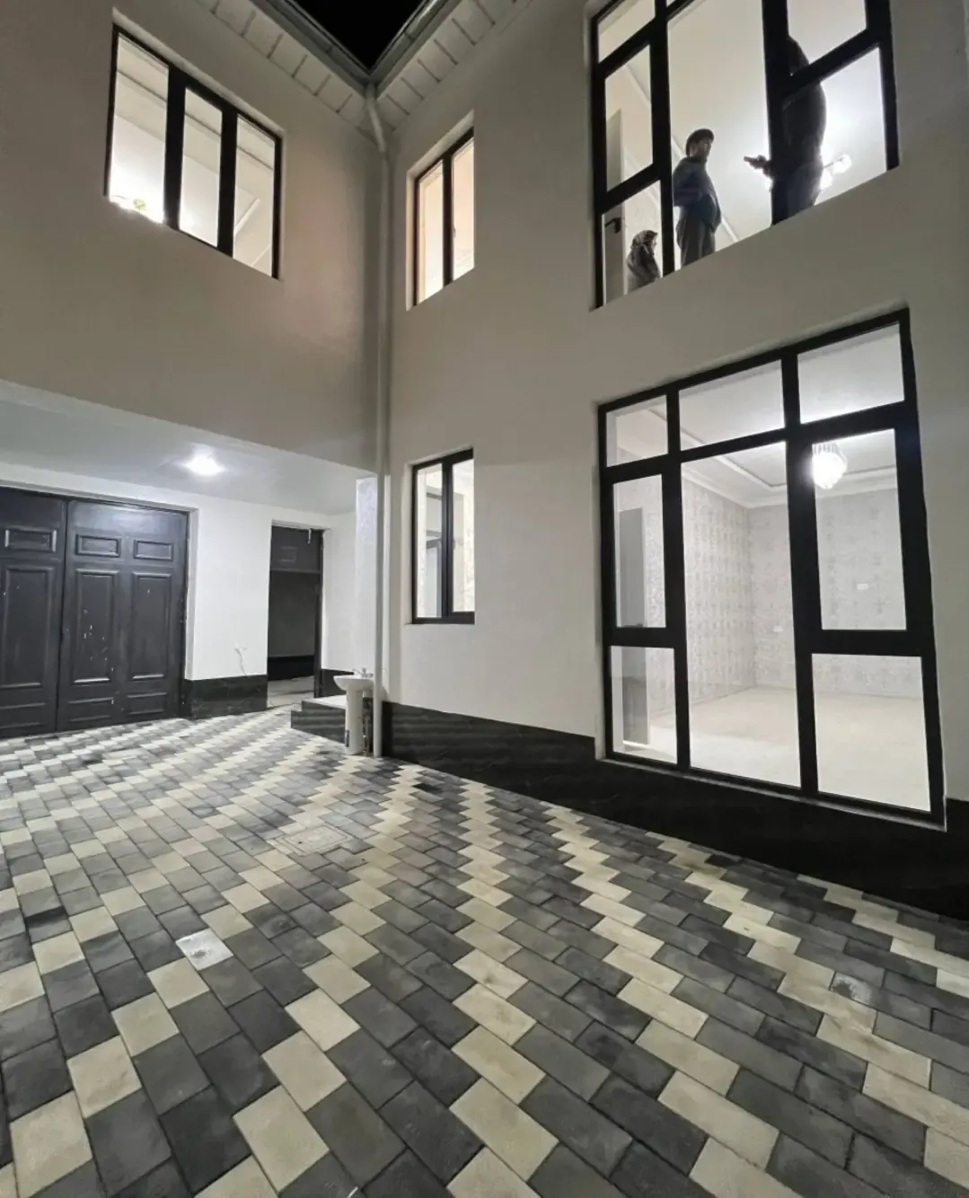 Sotiladi 4 xonali hovli uy, 1.2 sotix — Sergeli tumani