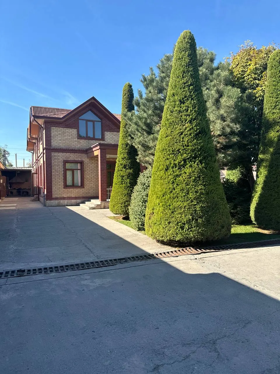 Сотилади тижорат биноси, 2645 м² — Чилонзор тумани