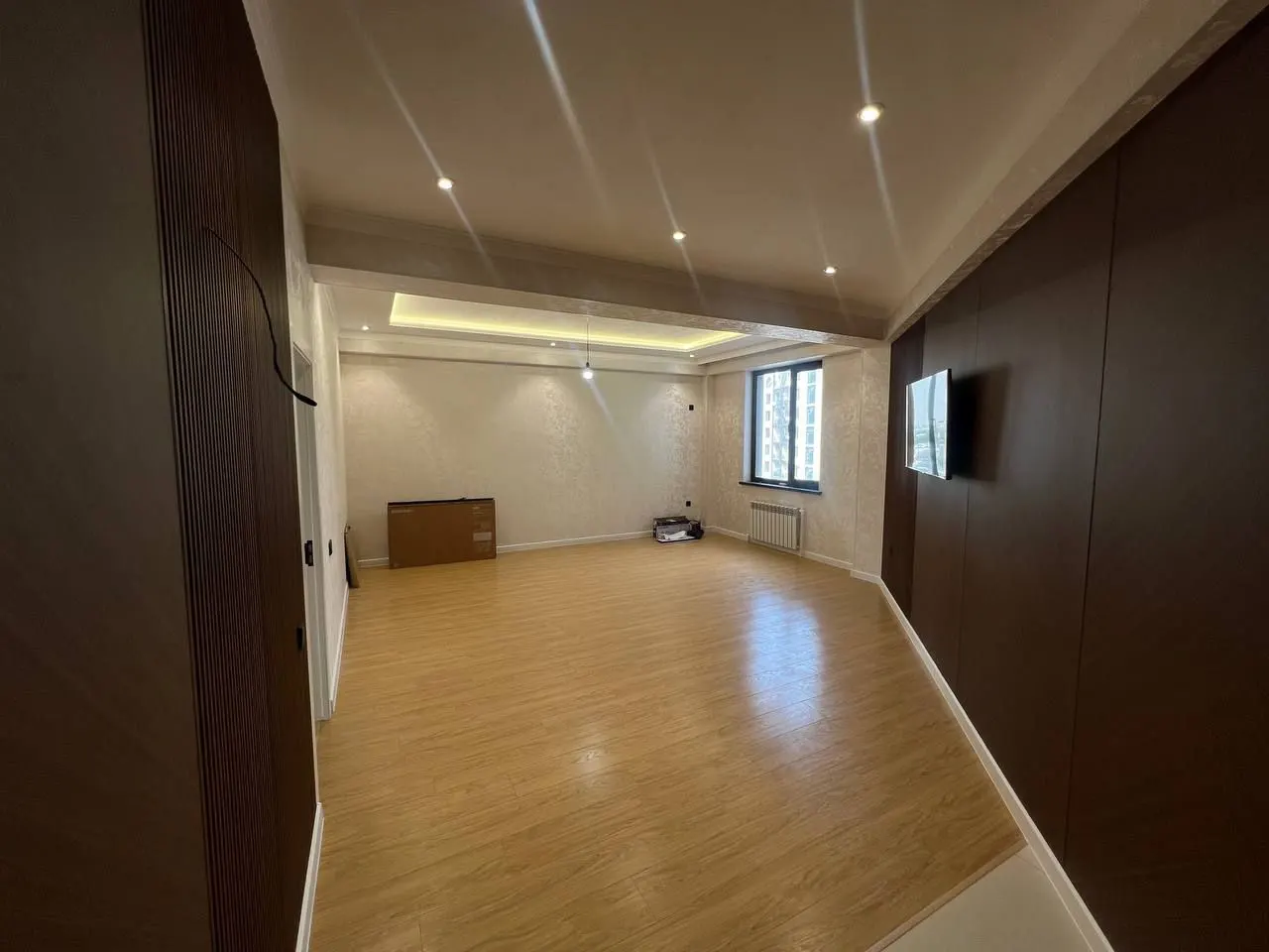 Сдаётся 3-комнатная квартира, 95 м², 7/11 этаж — Давлатабадский район