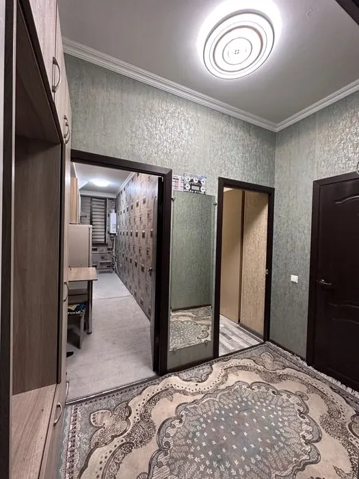 Ижарага берилади 1 хонали квартира, 40 м², 1/4 қават — Мирзо Улуғбек тумани