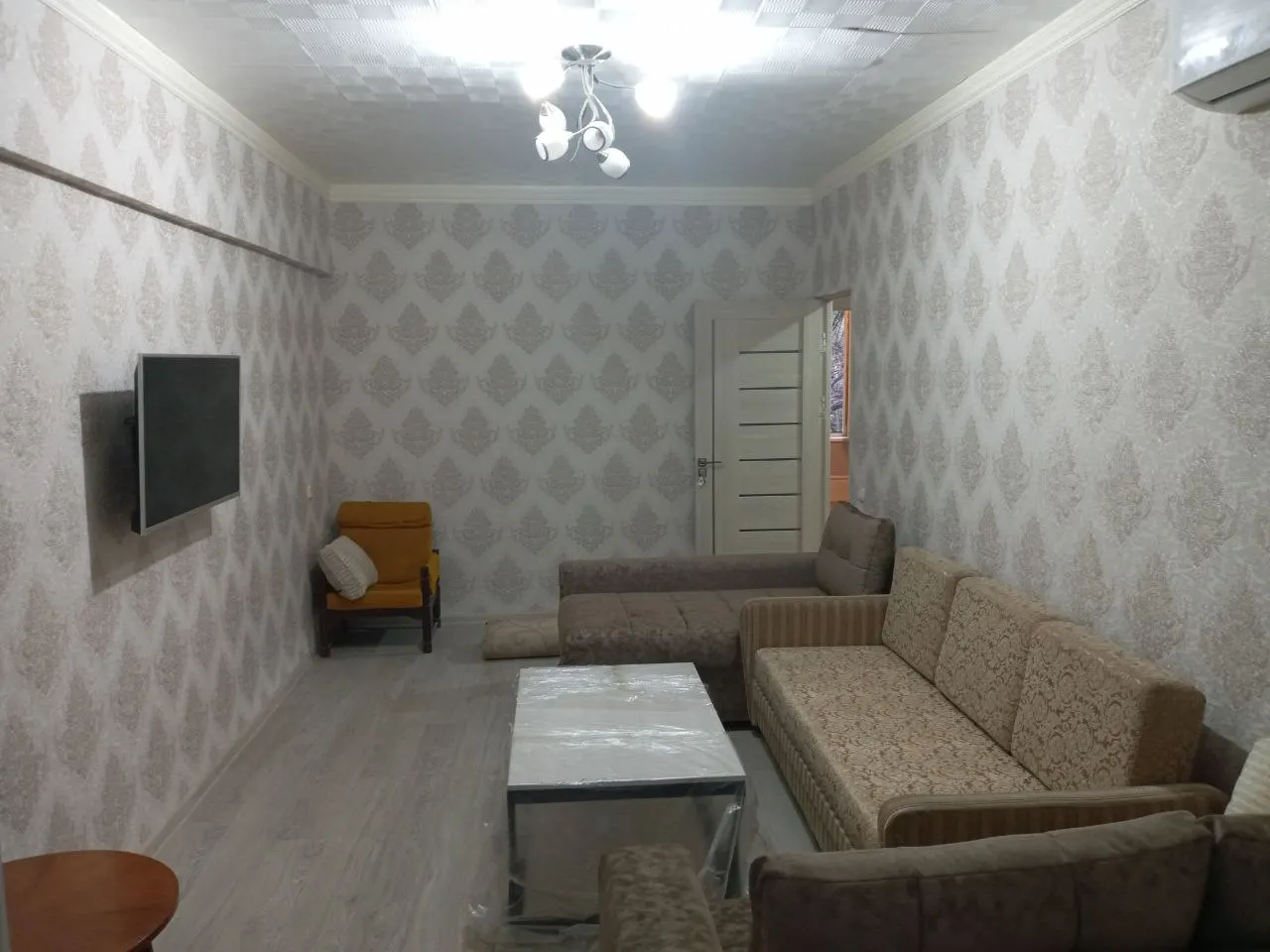Ижарага берилади 3 хонали квартира, 75 м², 4/4 қават — Миробод тумани