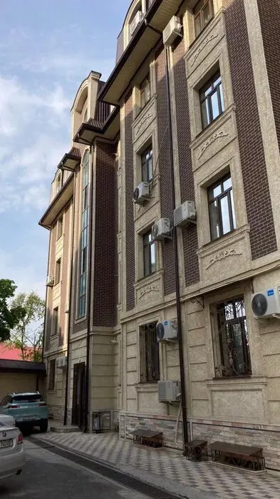 Сдаётся 3-комнатная квартира, 80 м², 2/5 этаж — Мирзо-Улугбекский район